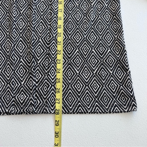 H&M Cardigan Geometric Pattern Size Small Womens Open Front Black & White - Picture 8 of 9